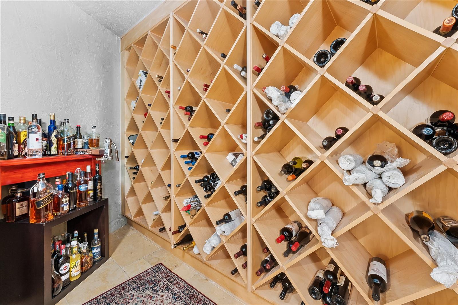 609 2nd Key Dr Fort Lauderdale, FL 33304