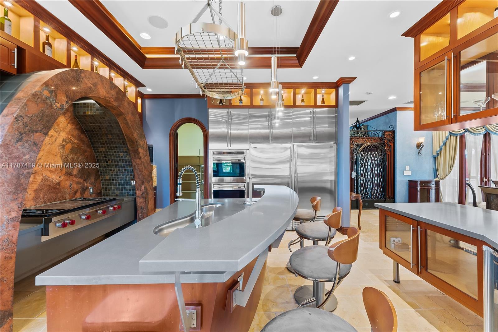 609 2nd Key Dr Fort Lauderdale, FL 33304