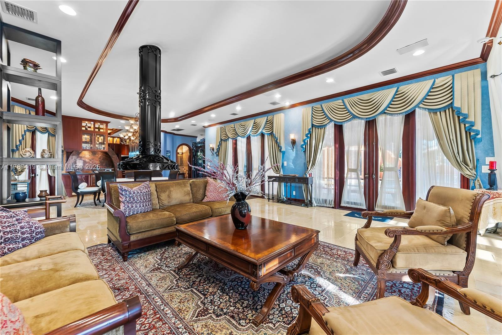 609 2nd Key Dr Fort Lauderdale, FL 33304