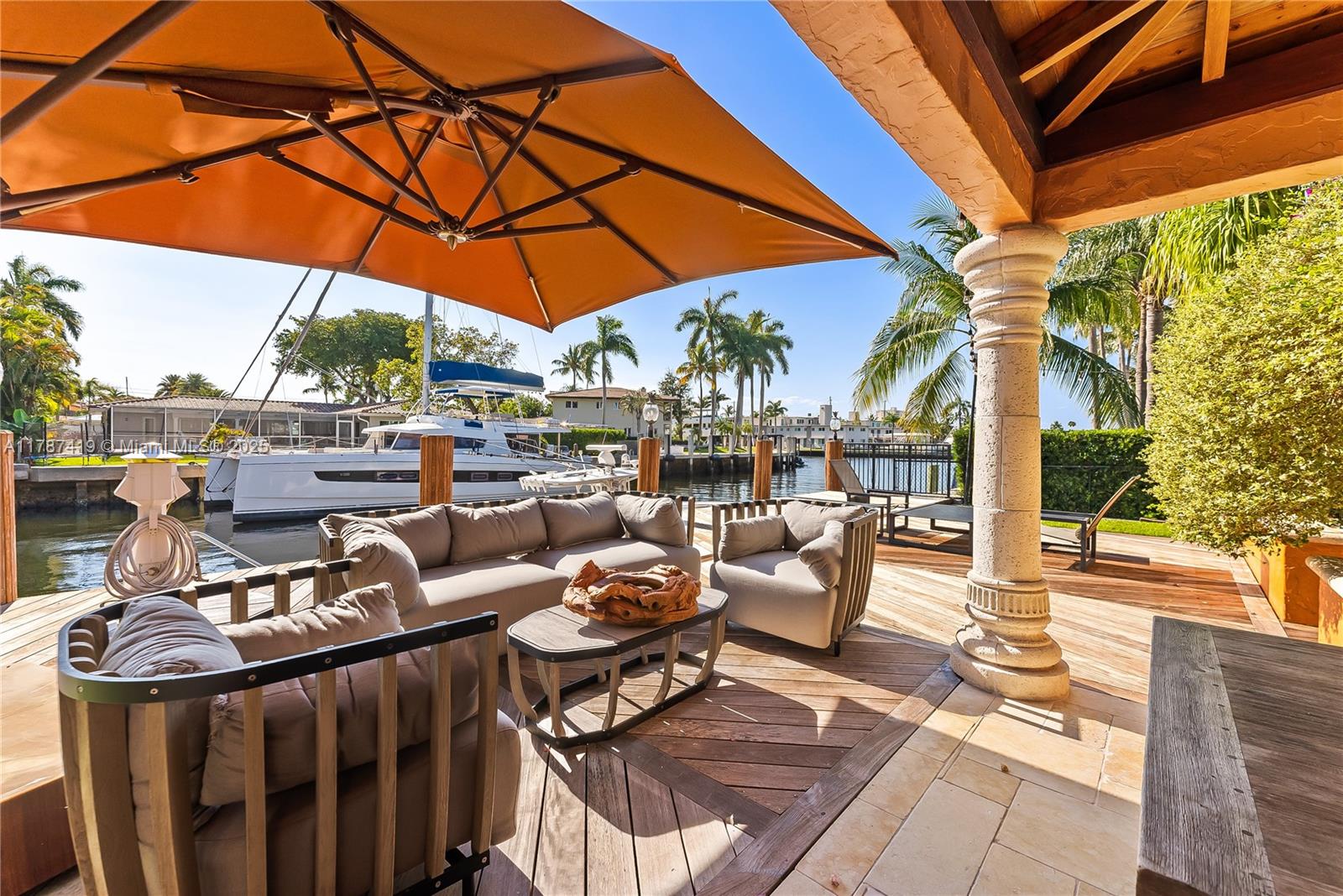 609 2nd Key Dr Fort Lauderdale, FL 33304