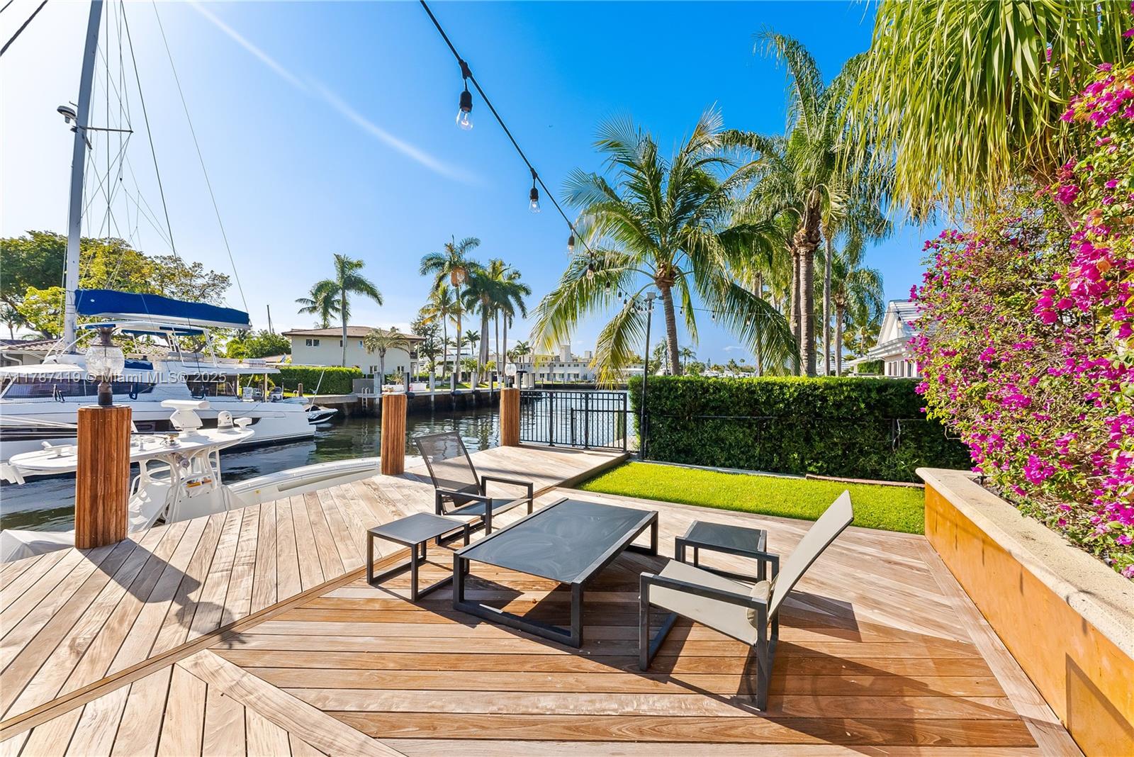 609 2nd Key Dr Fort Lauderdale, FL 33304