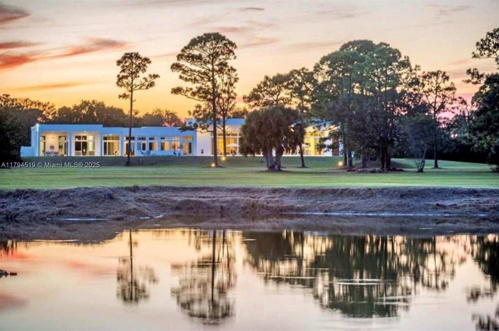 1901 SE Ranch Rd Jupiter, FL 33478