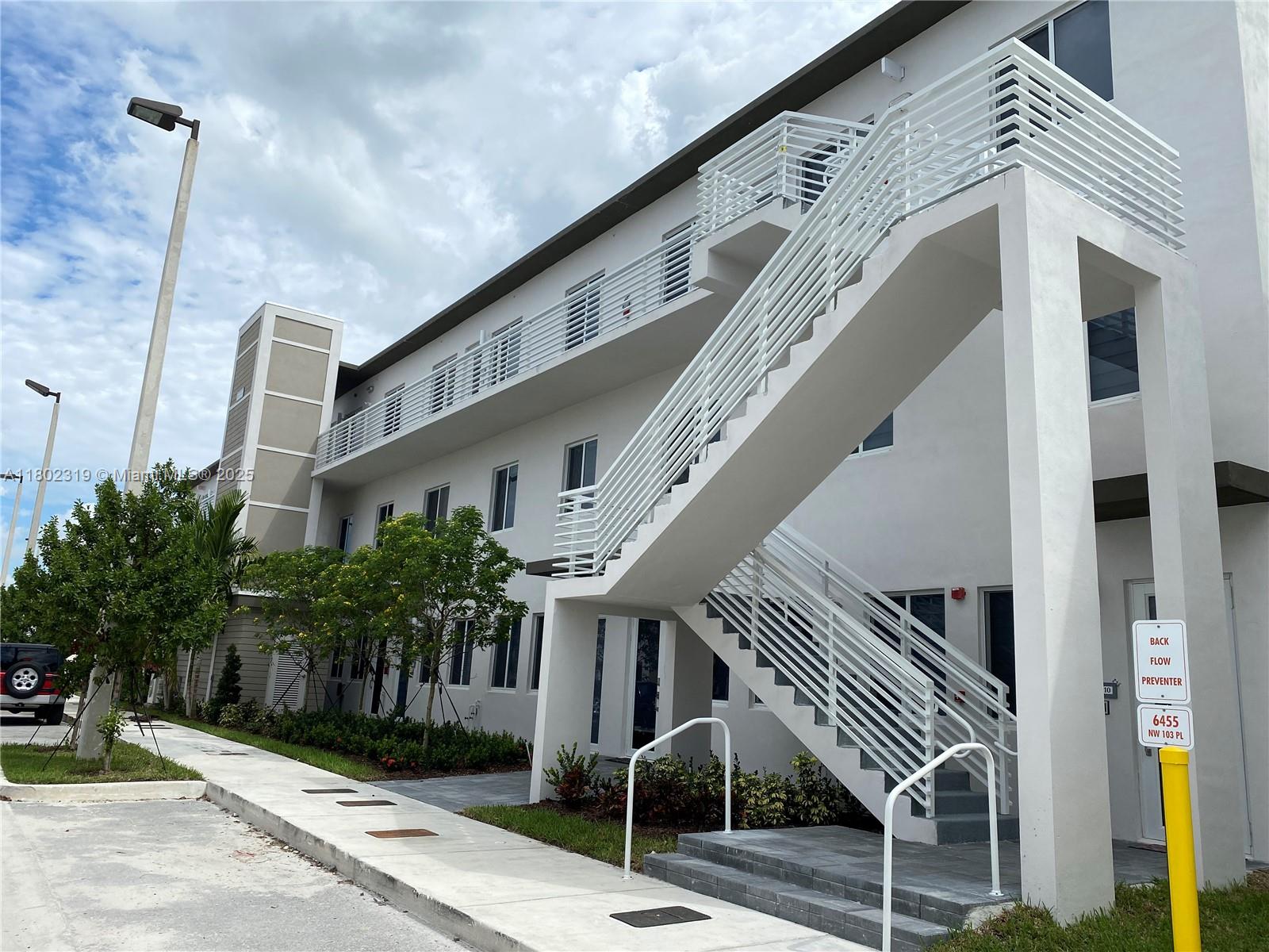 6455 NW 103rd Pl #303,Doral, FL 33178