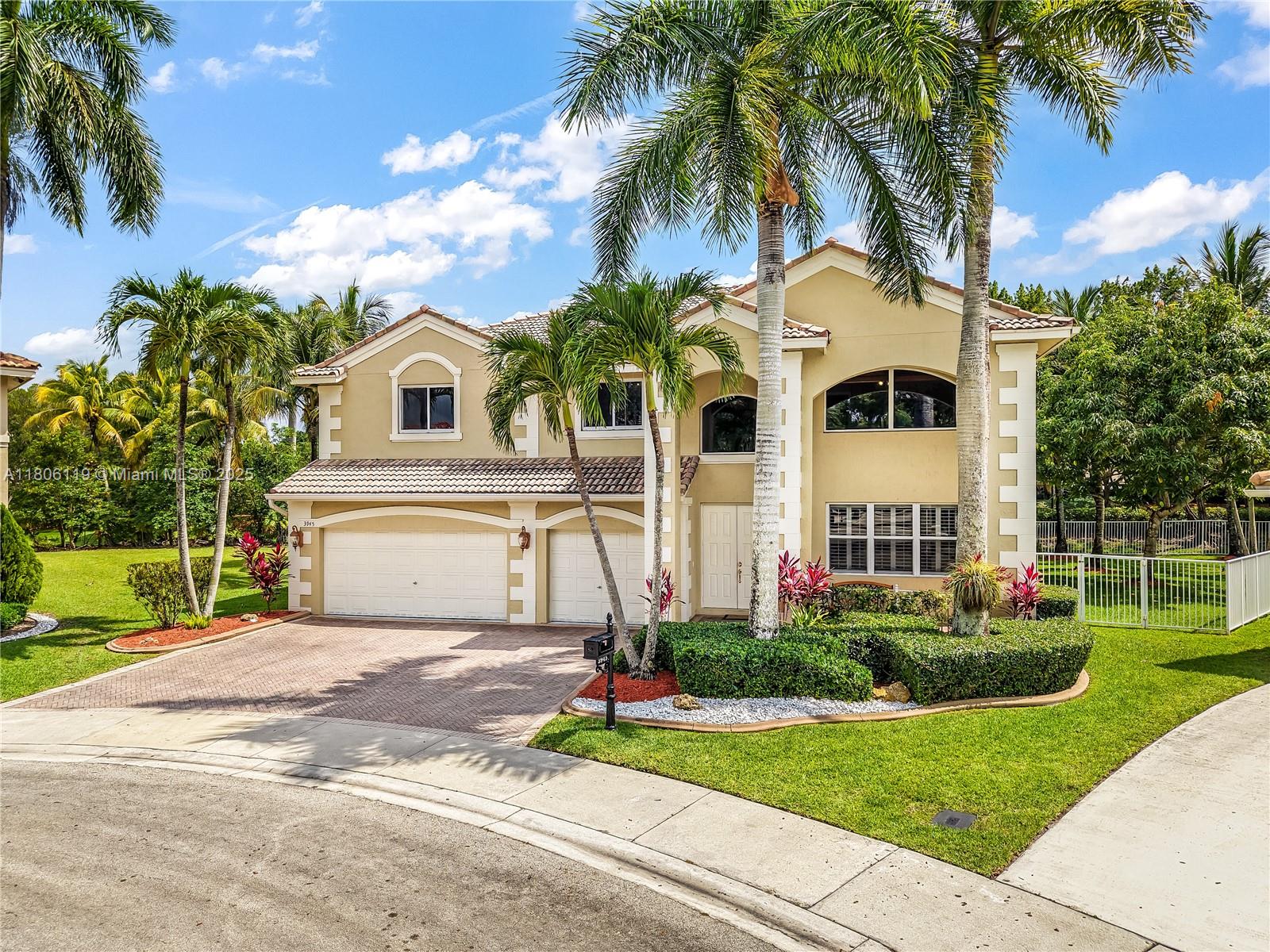 3945 Heron Rdg Ln,Weston, FL 33331