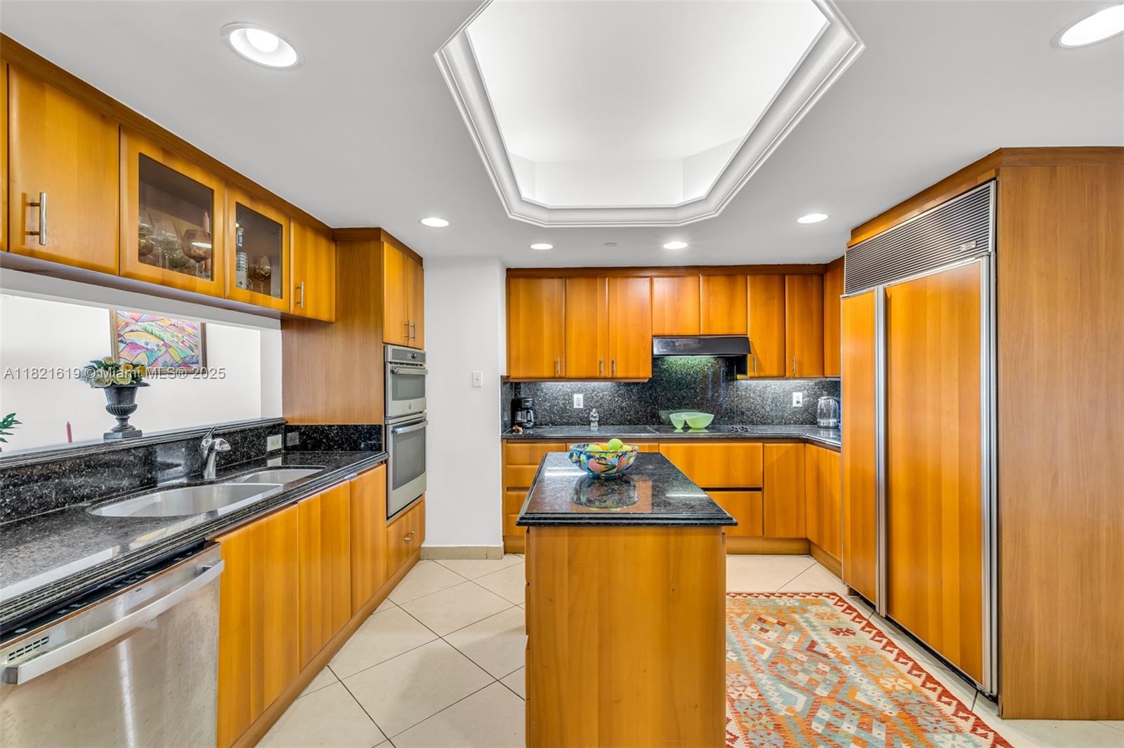 9559 Collins Ave #S8-G Surfside, FL 33154