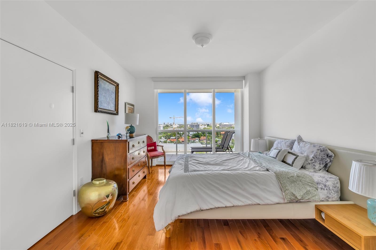 9559 Collins Ave #S8-G Surfside, FL 33154