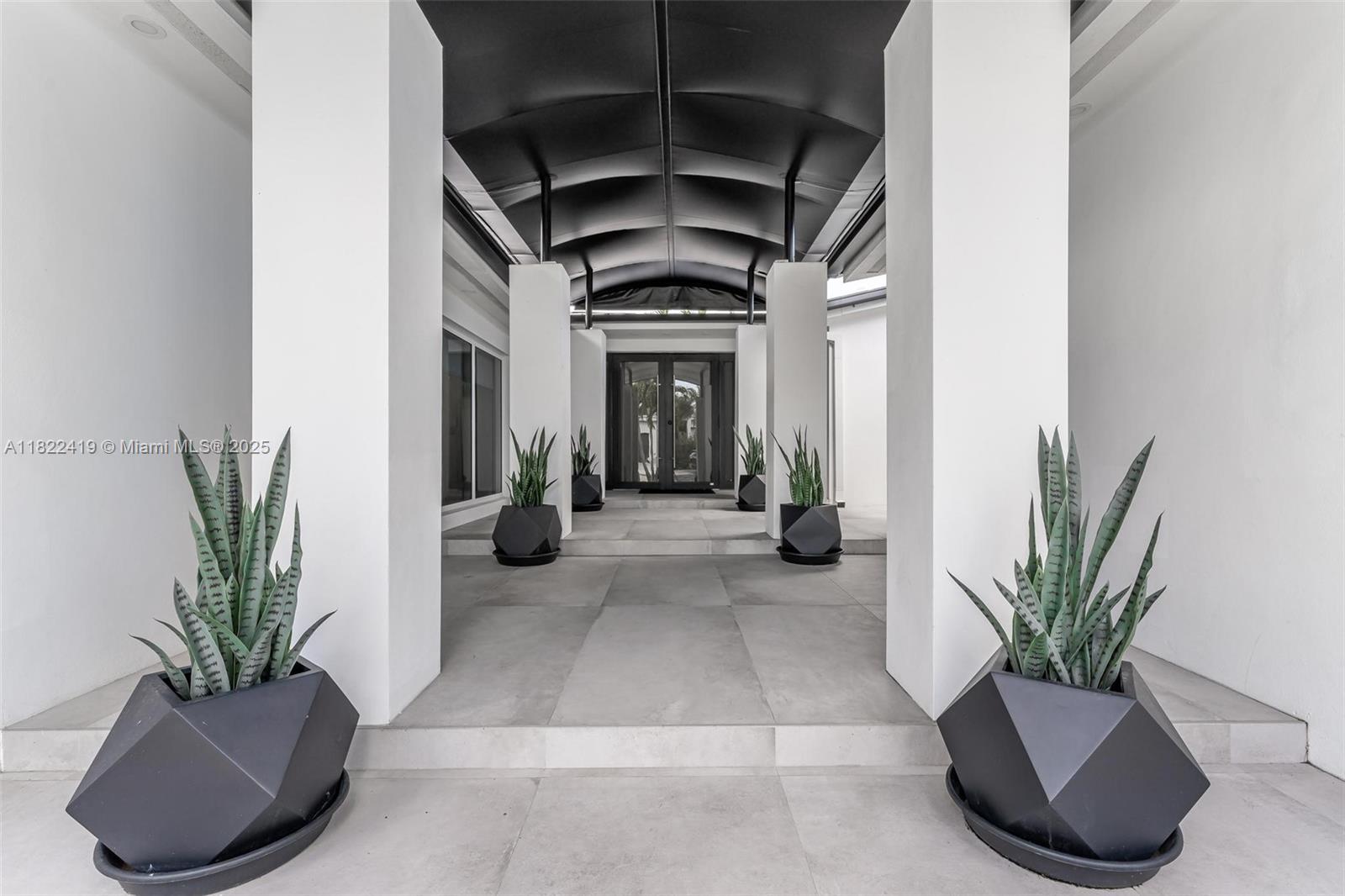 1331 97th St Bay Harbor Islands, FL 33154