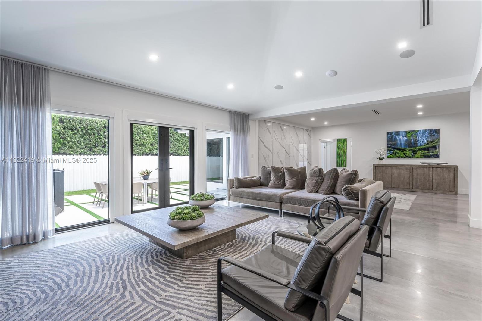 1331 97th St Bay Harbor Islands, FL 33154