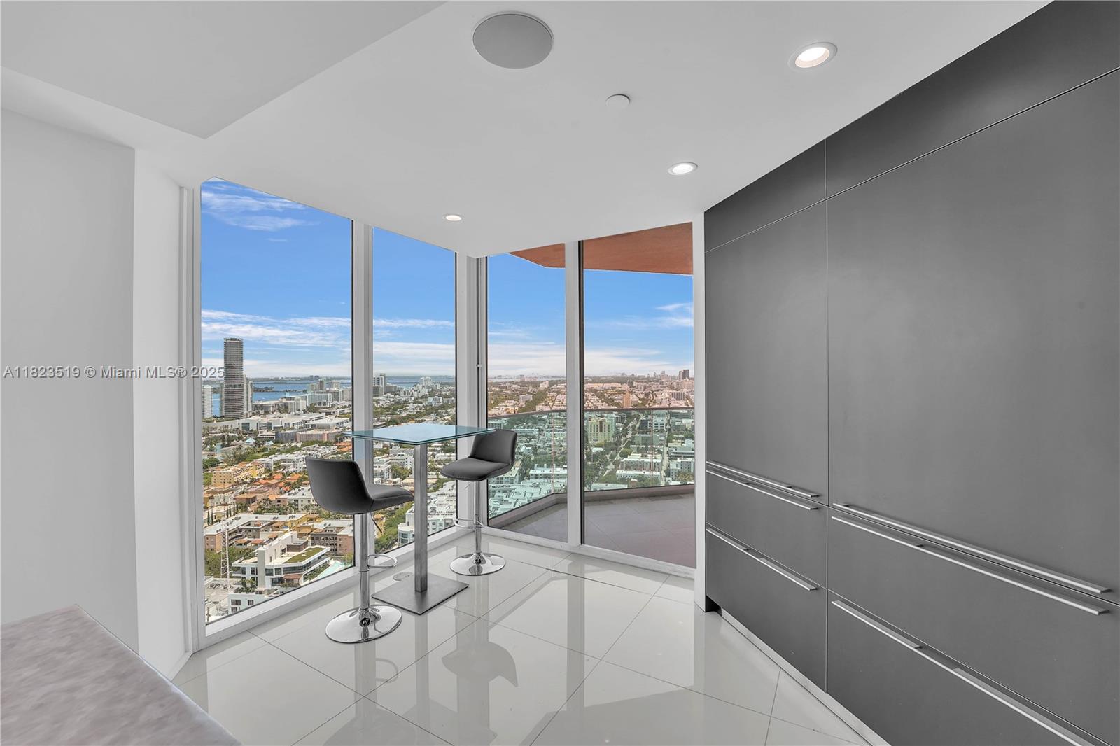 image Portofino Tower Condo11