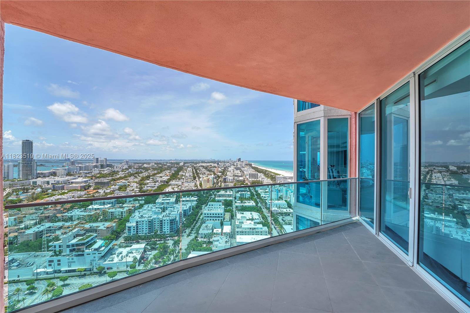 image Portofino Tower Condo47
