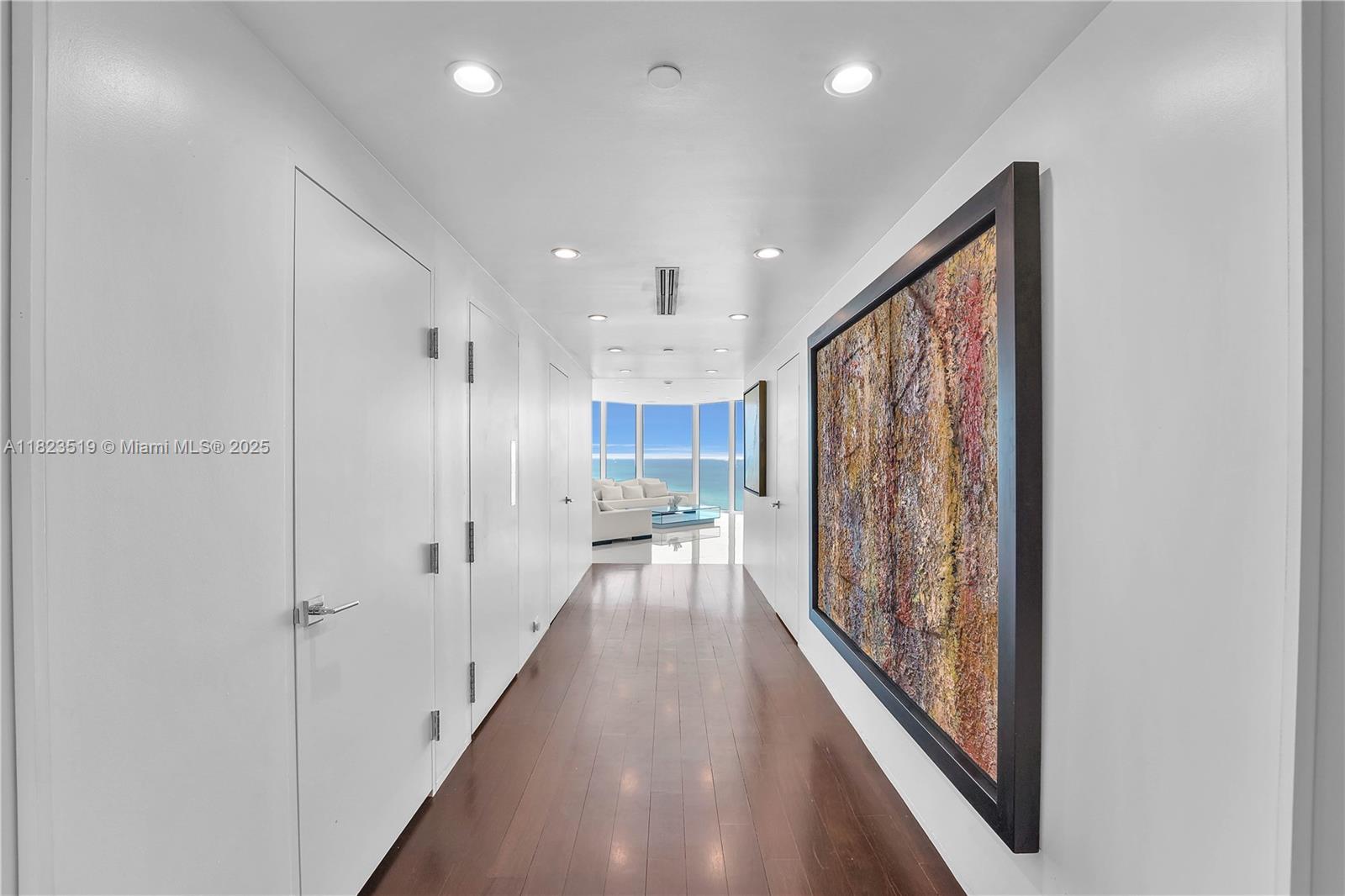 image Portofino Tower Condo57