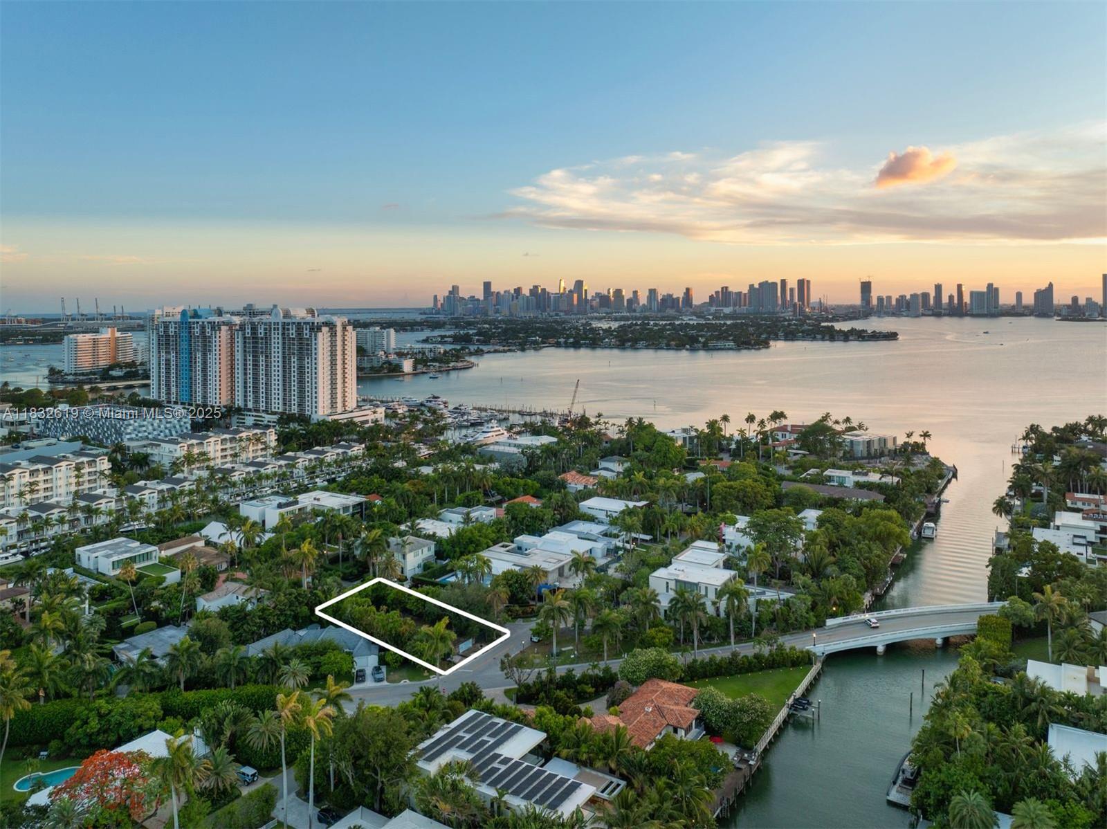 2121 Regatta Ave Miami Beach, FL 33140