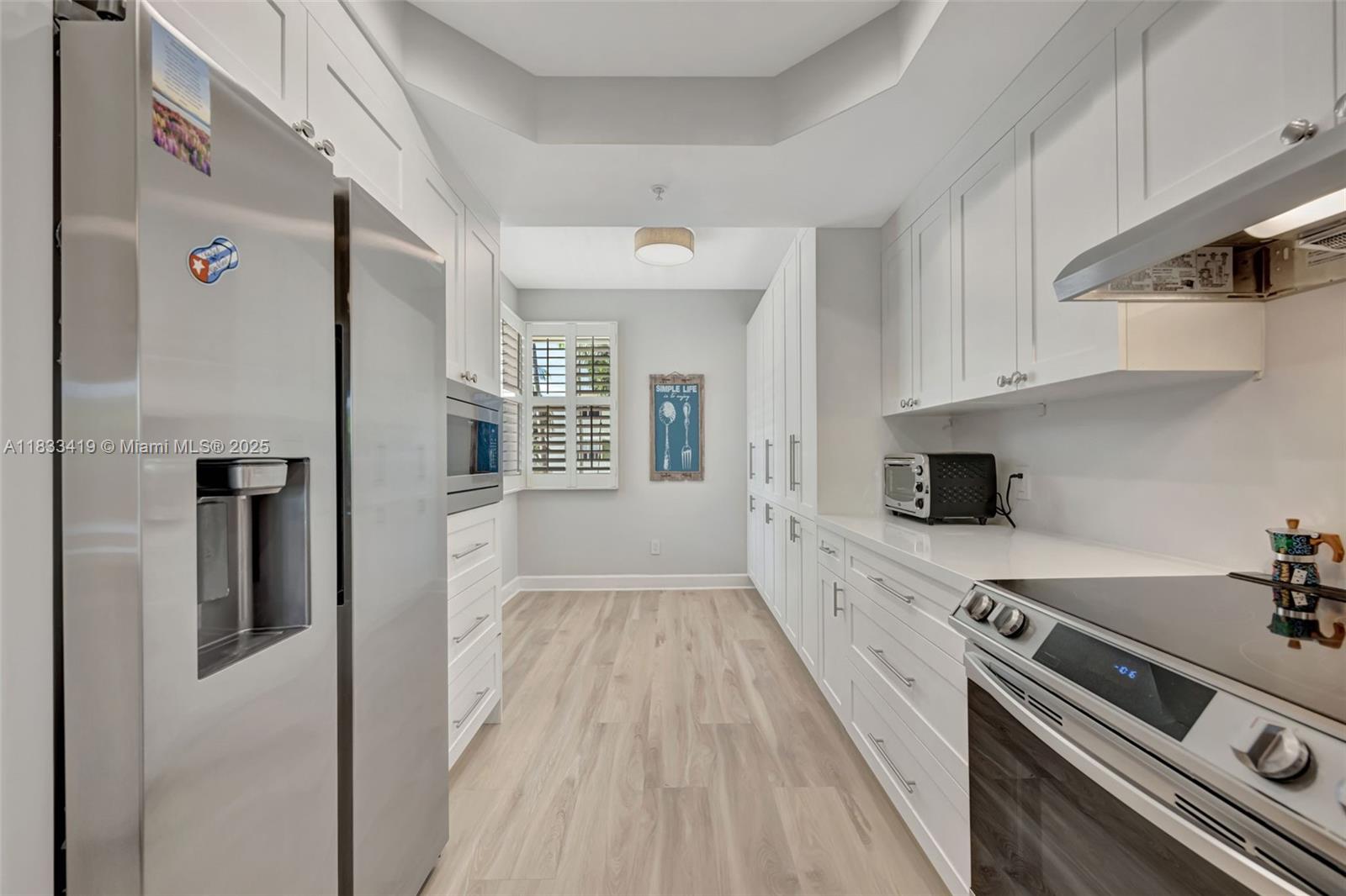 7588 SW 102nd St #203 Pinecrest, FL 33156