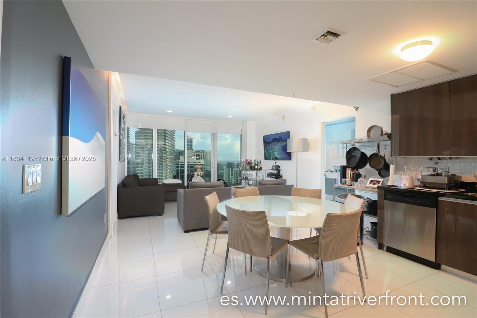 92 SW 3rd St #3003