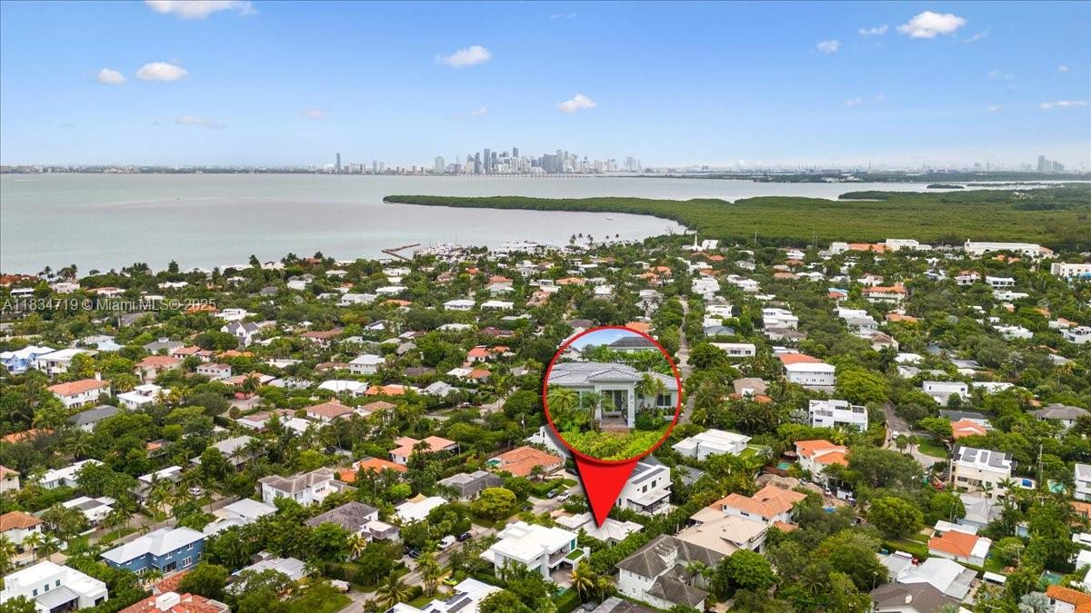 435 Ridgewood Rd Key Biscayne, FL 33149