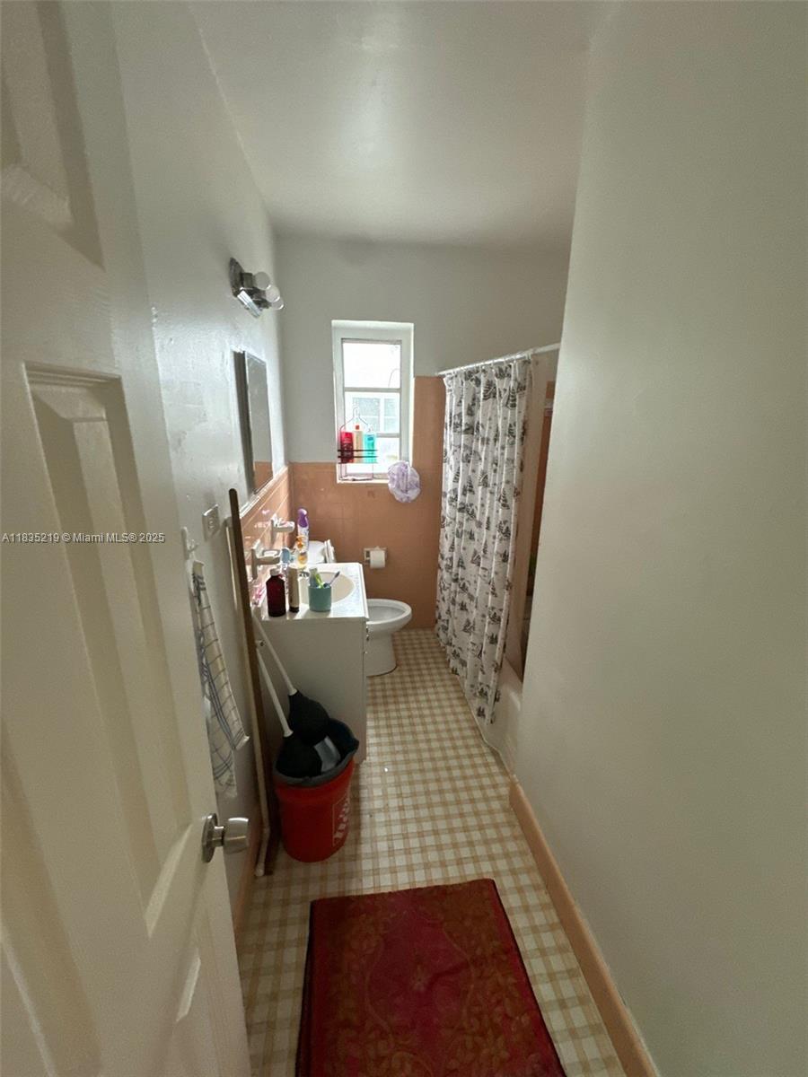 7905 Crespi Blvd,Miami Beach, FL 33141