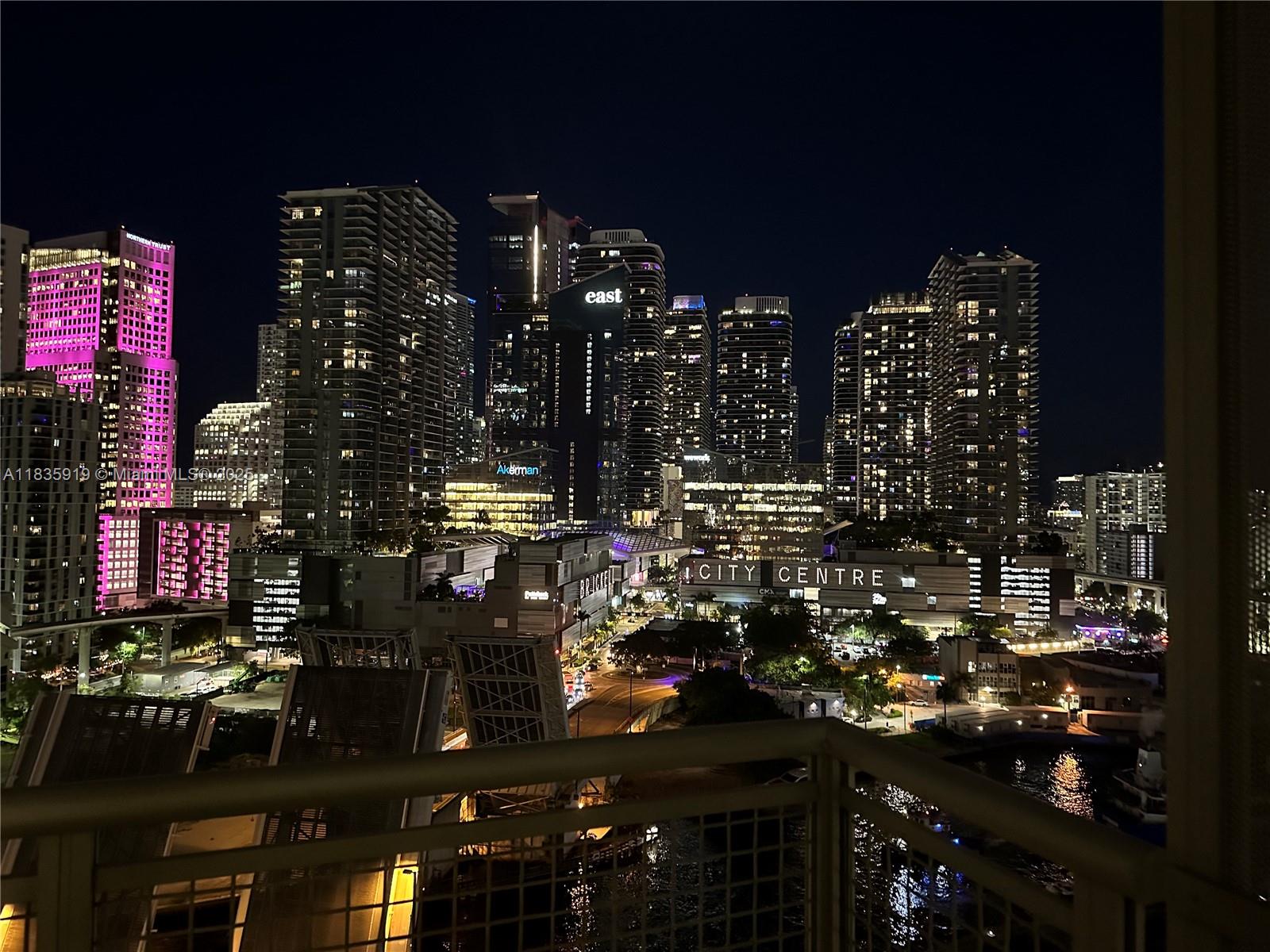 350 S Miami Ave #1804