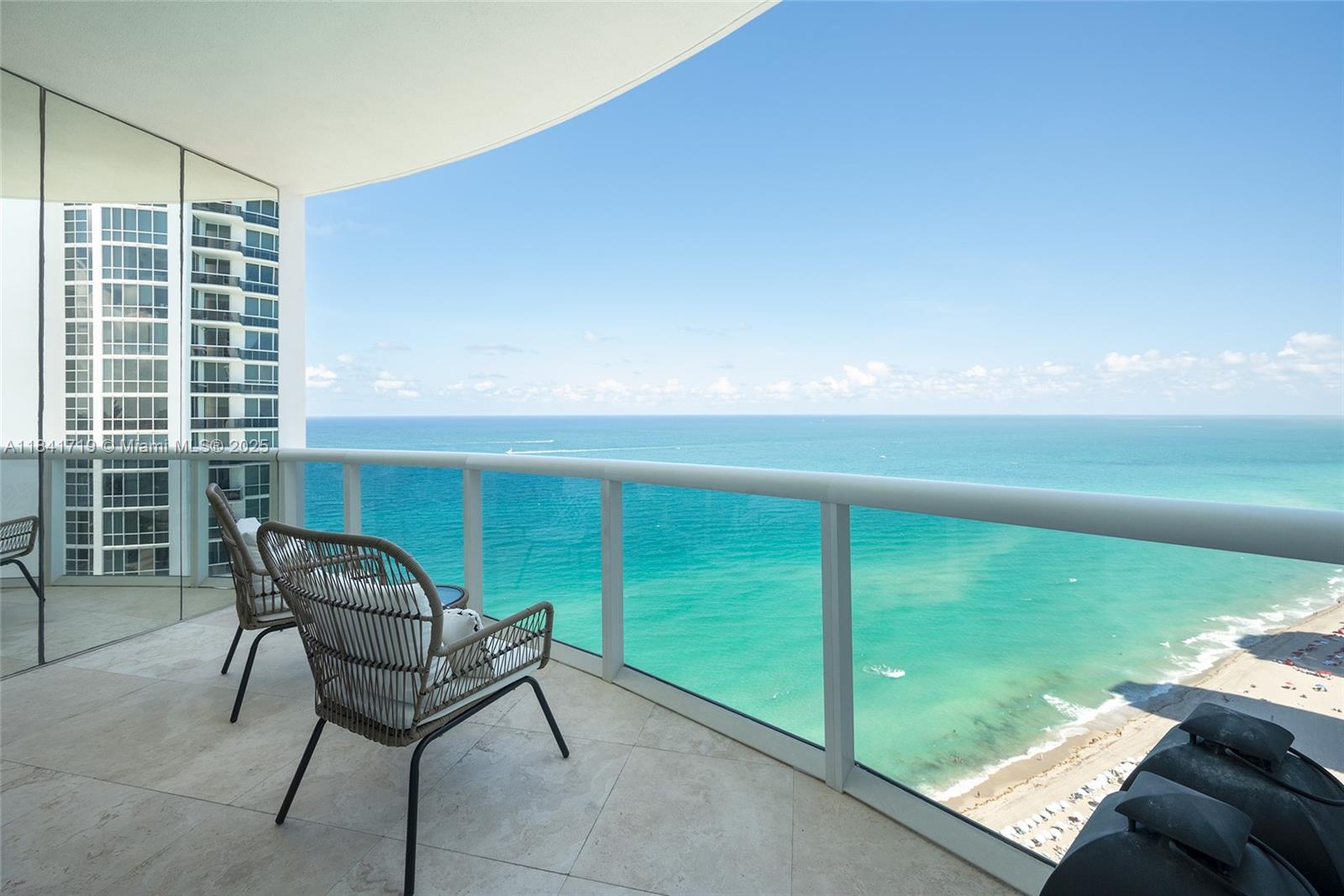 18201 Collins Ave #4009A