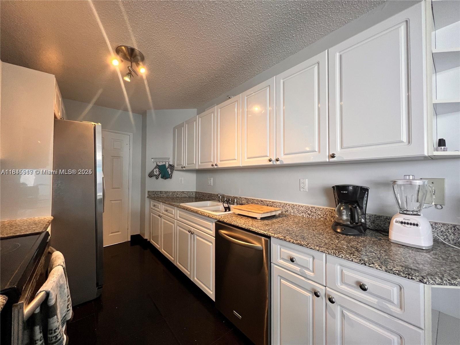 16711 Collins Ave #602 Sunny Isles Beach, FL 33160