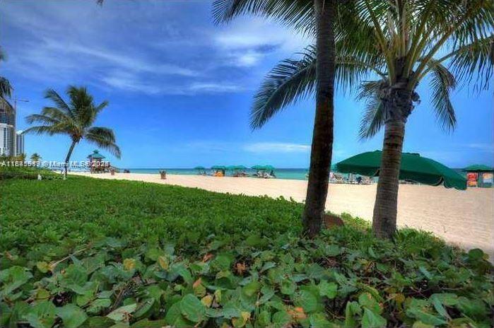 16711 Collins Ave #602 Sunny Isles Beach, FL 33160