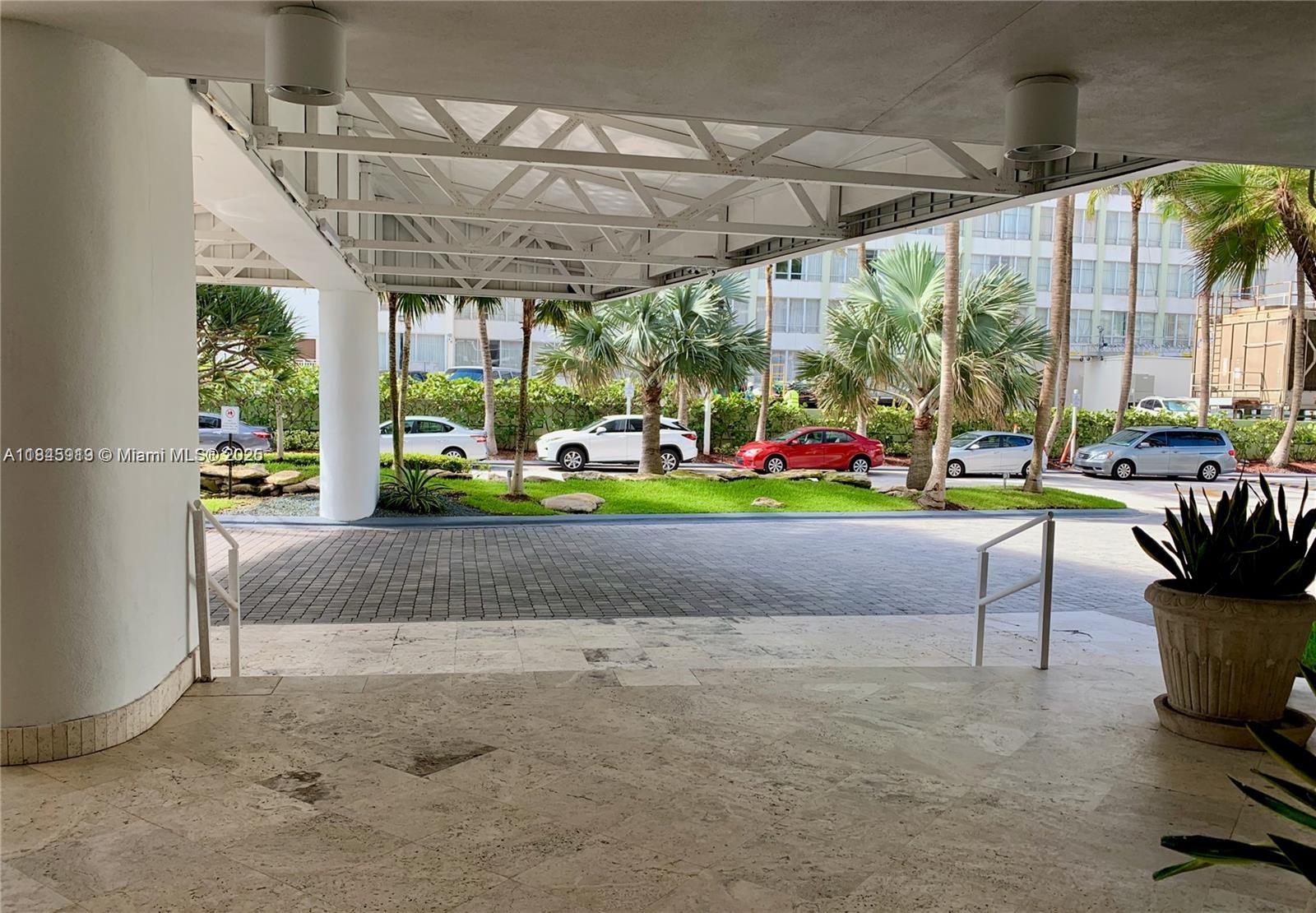 16711 Collins Ave #602 Sunny Isles Beach, FL 33160