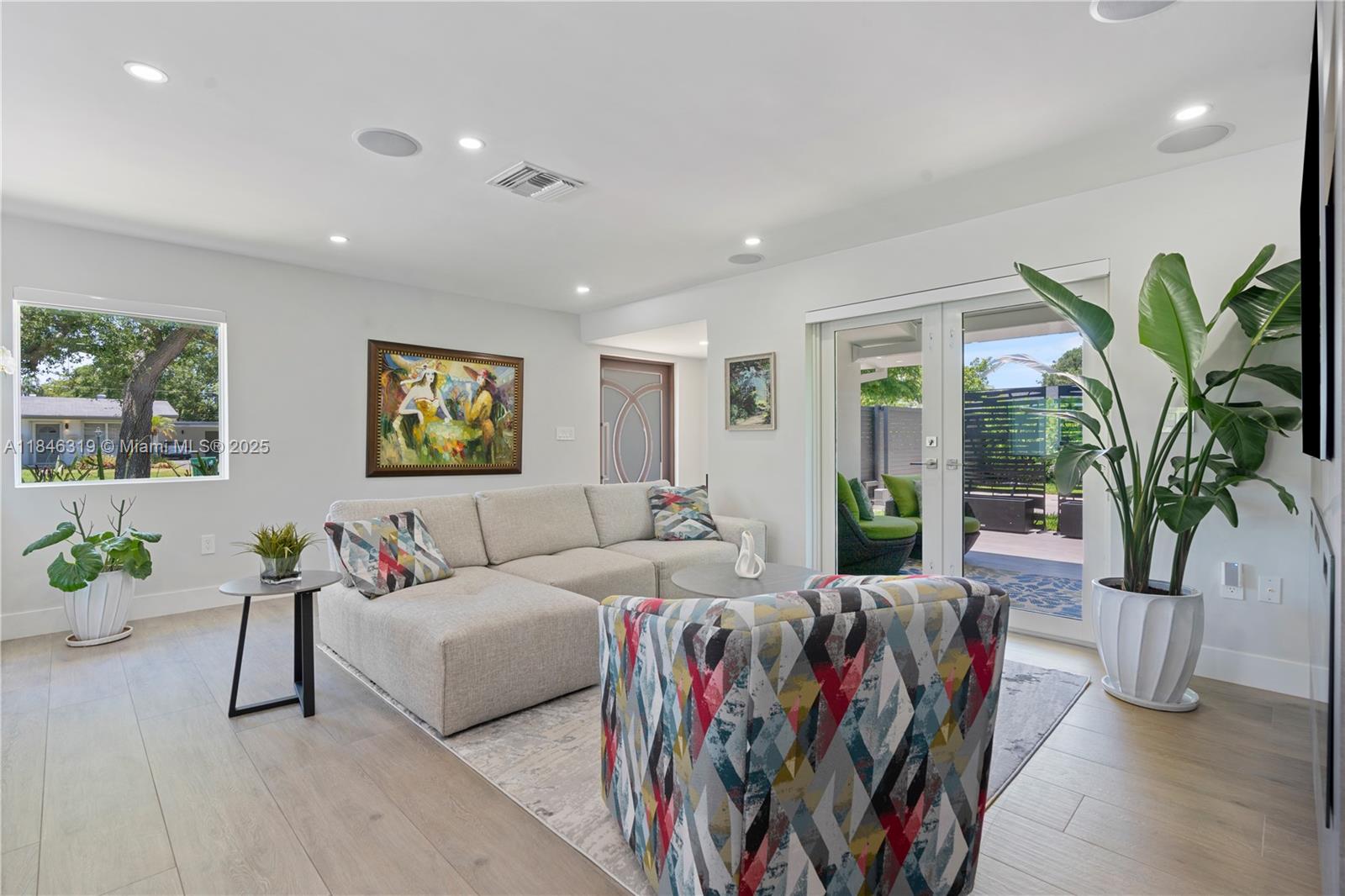 7425 SW 139th Ter