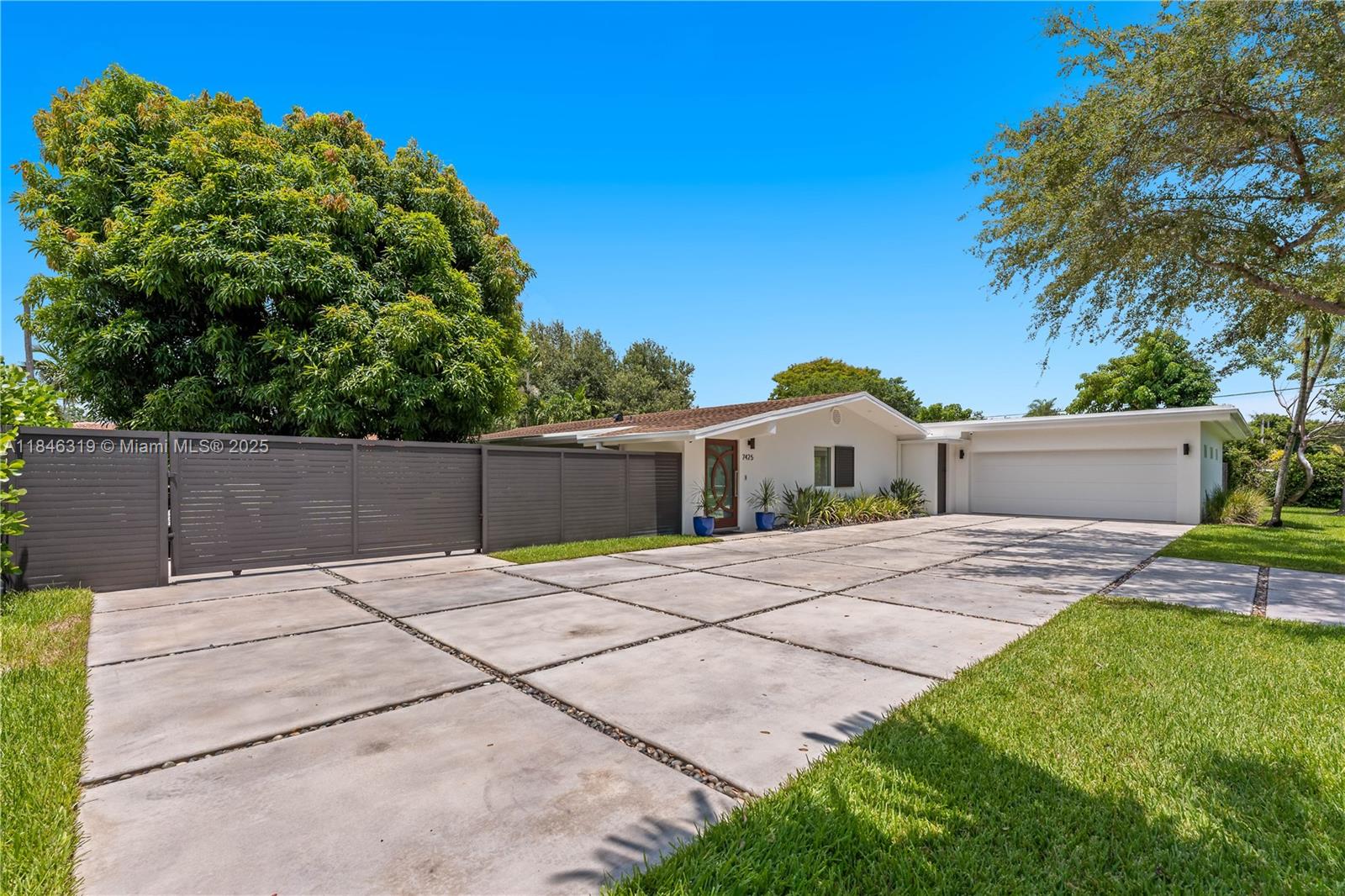 7425 SW 139th Ter Palmetto Bay, FL 33158