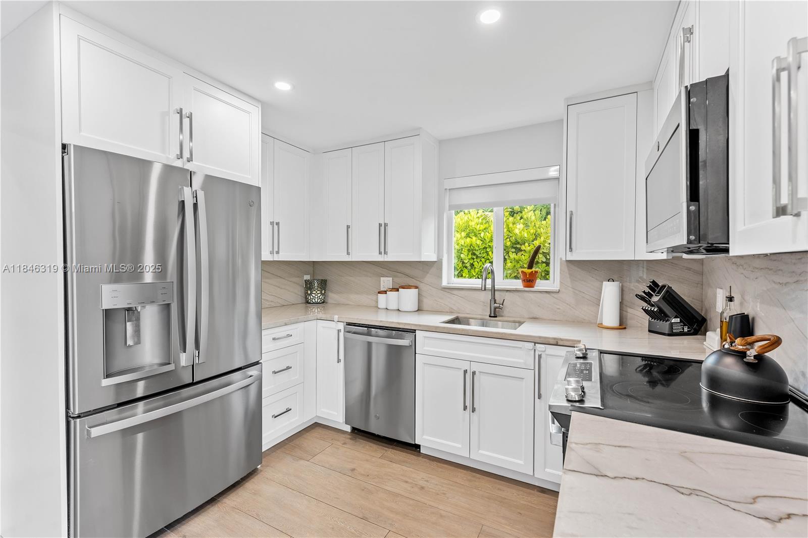 7425 SW 139th Ter Palmetto Bay, FL 33158