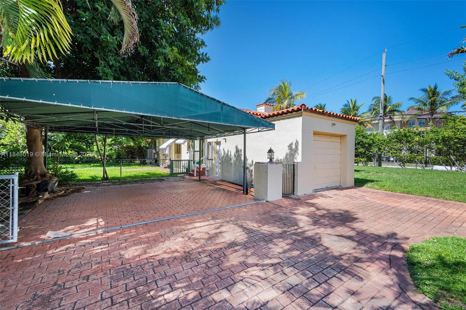 9400 Abbott Ave Surfside, FL 33154