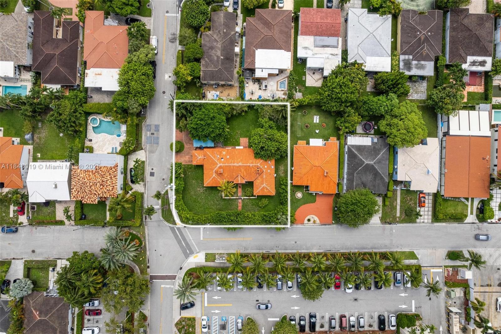 9400 Abbott Ave Surfside, FL 33154