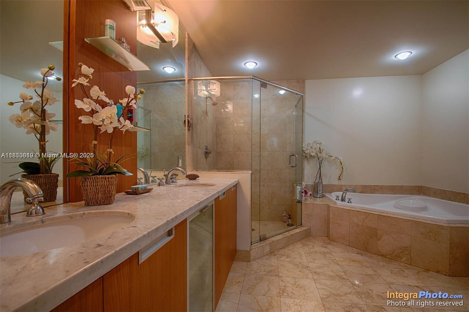 7901 Hispanola Ave #1409 North Bay Village, FL 33141