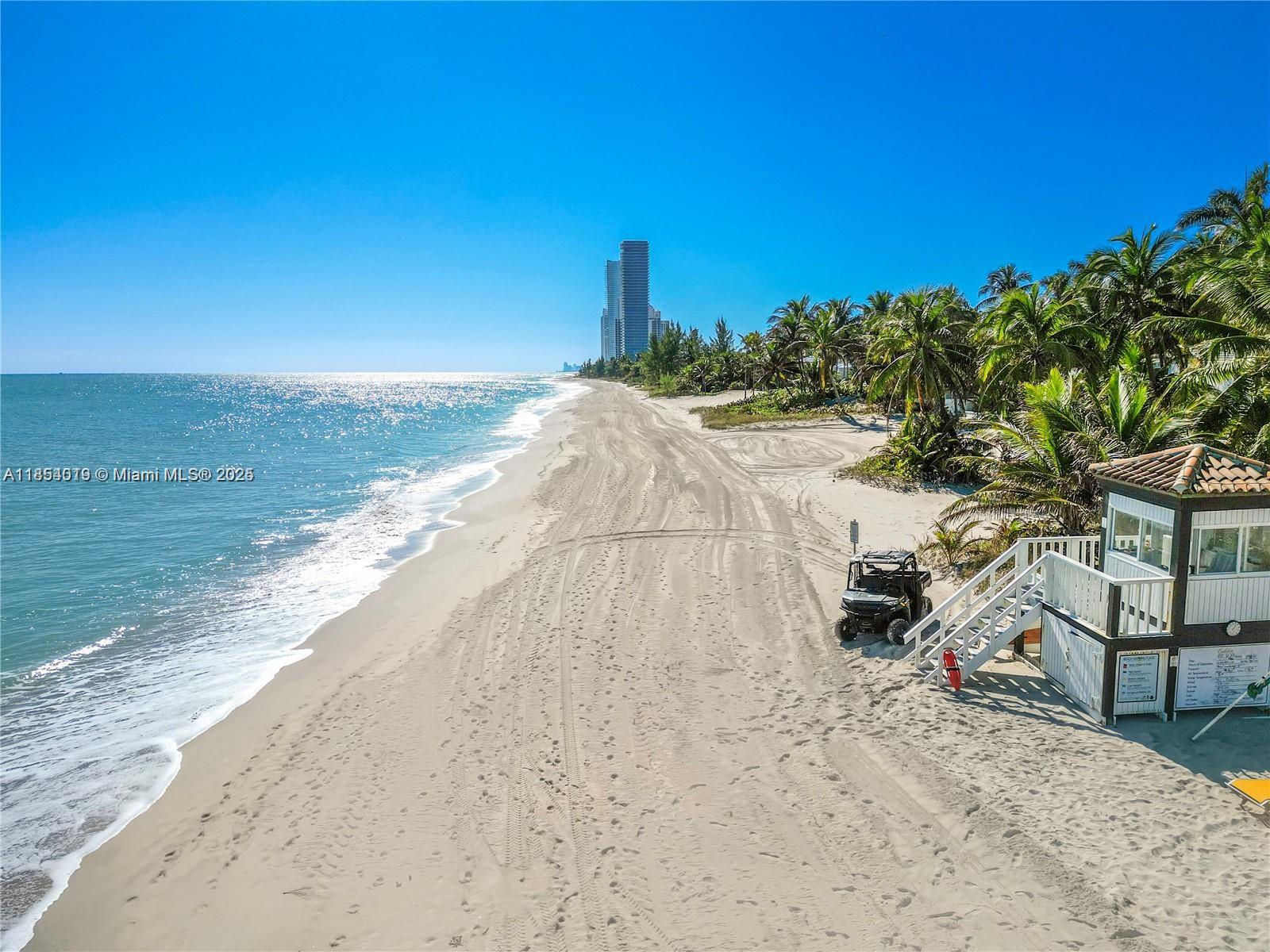 288 S Parkway Pkwy Golden Beach, FL 33160