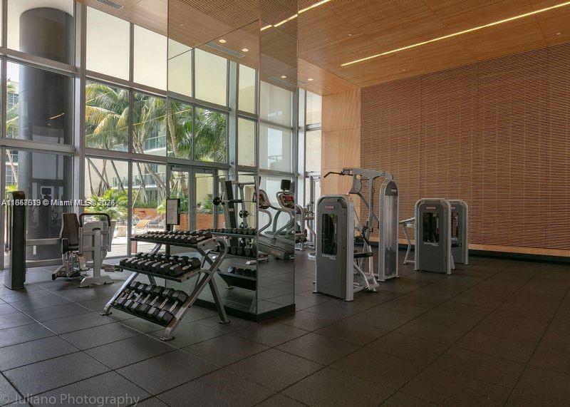 image Two Midtown Miami Condo11