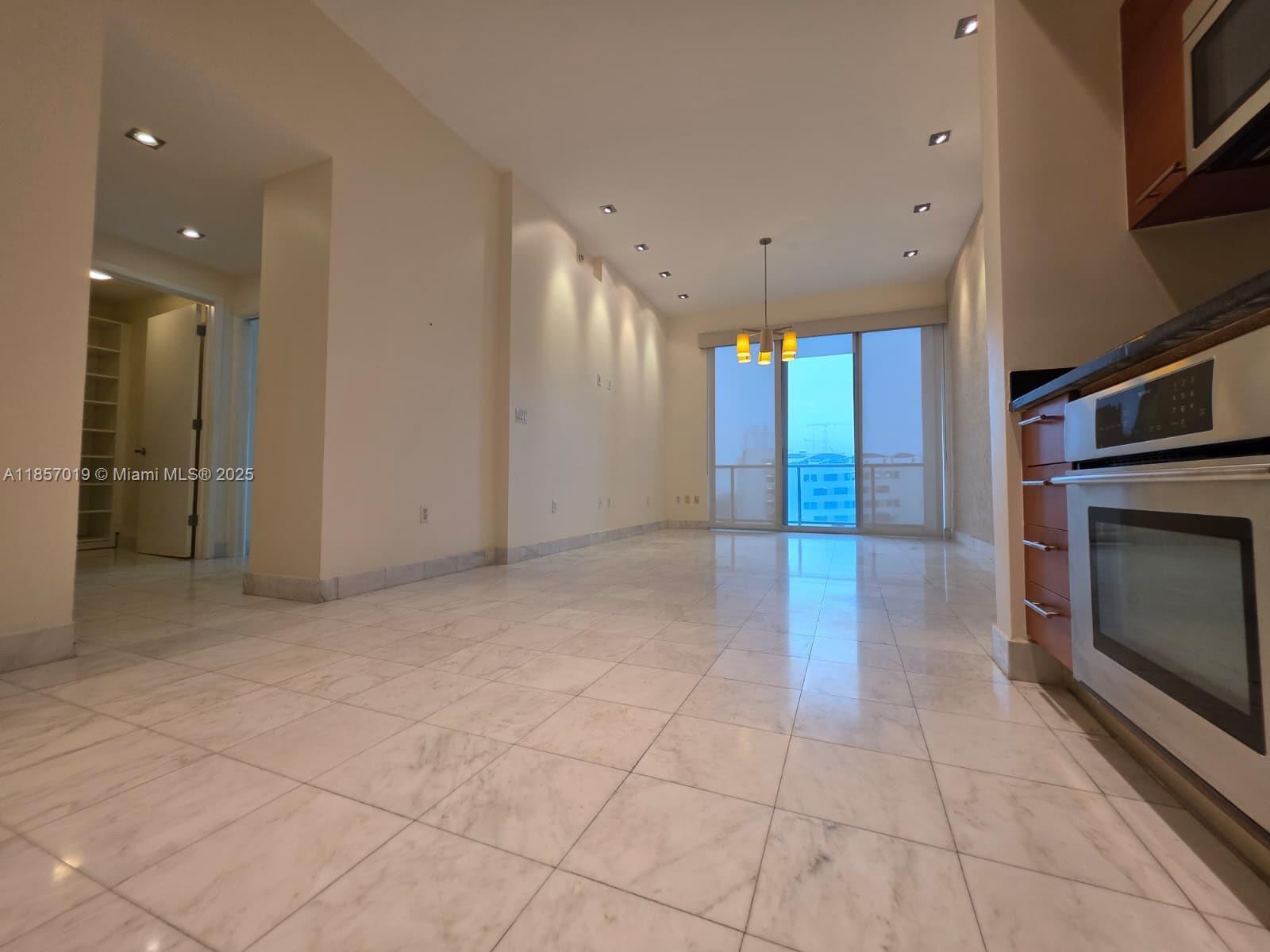 image Two Midtown Miami Condo13