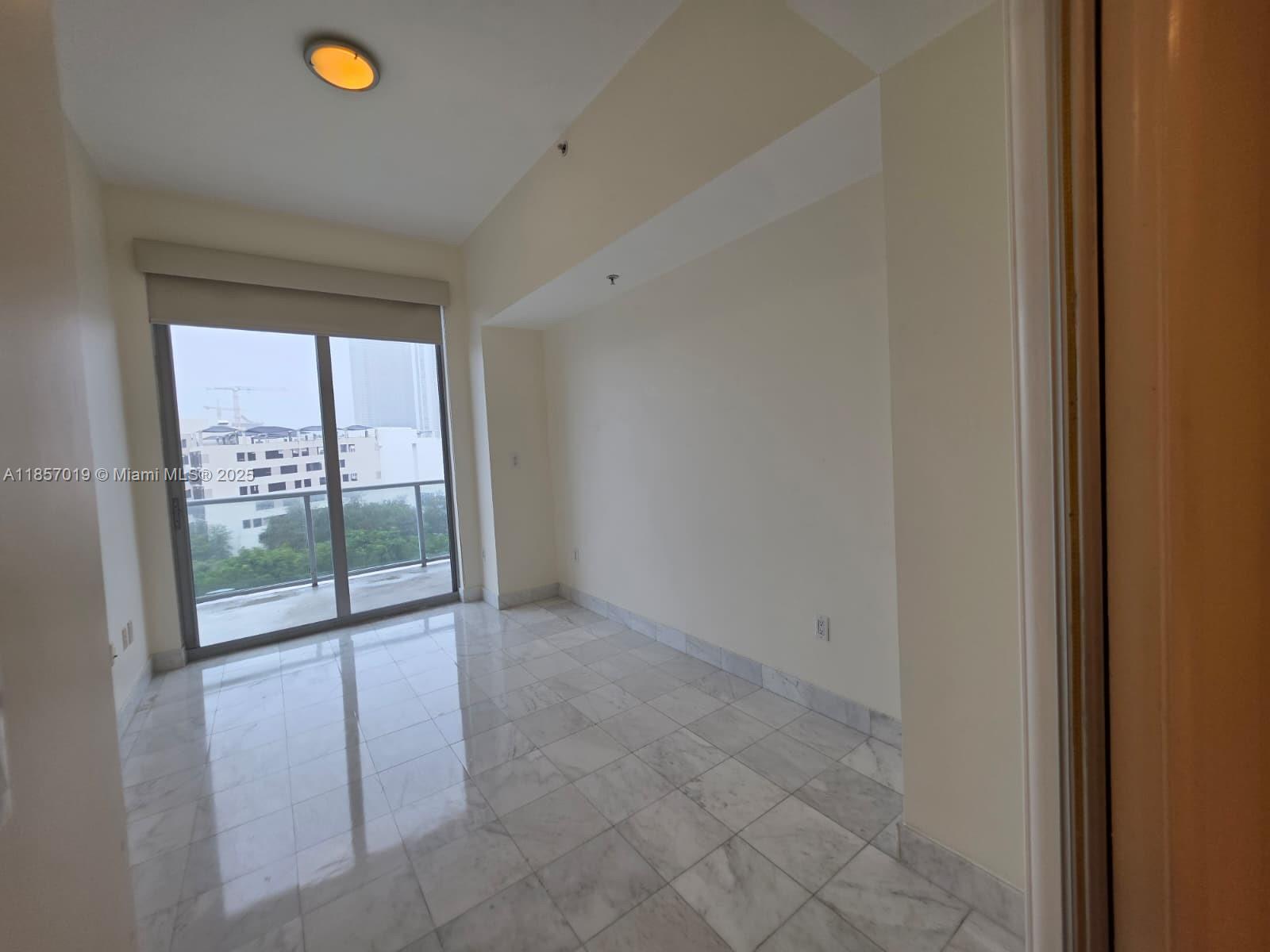 image Two Midtown Miami Condo20
