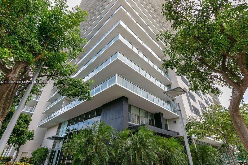 image Two Midtown Miami Condo2
