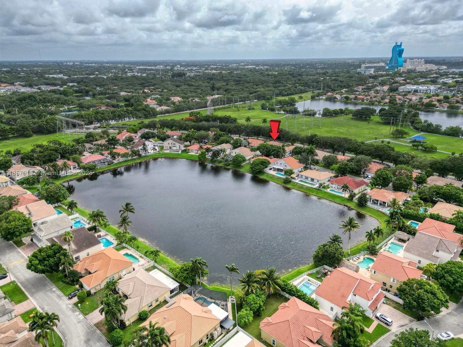 5323 SW 34th Way Hollywood, FL 33312