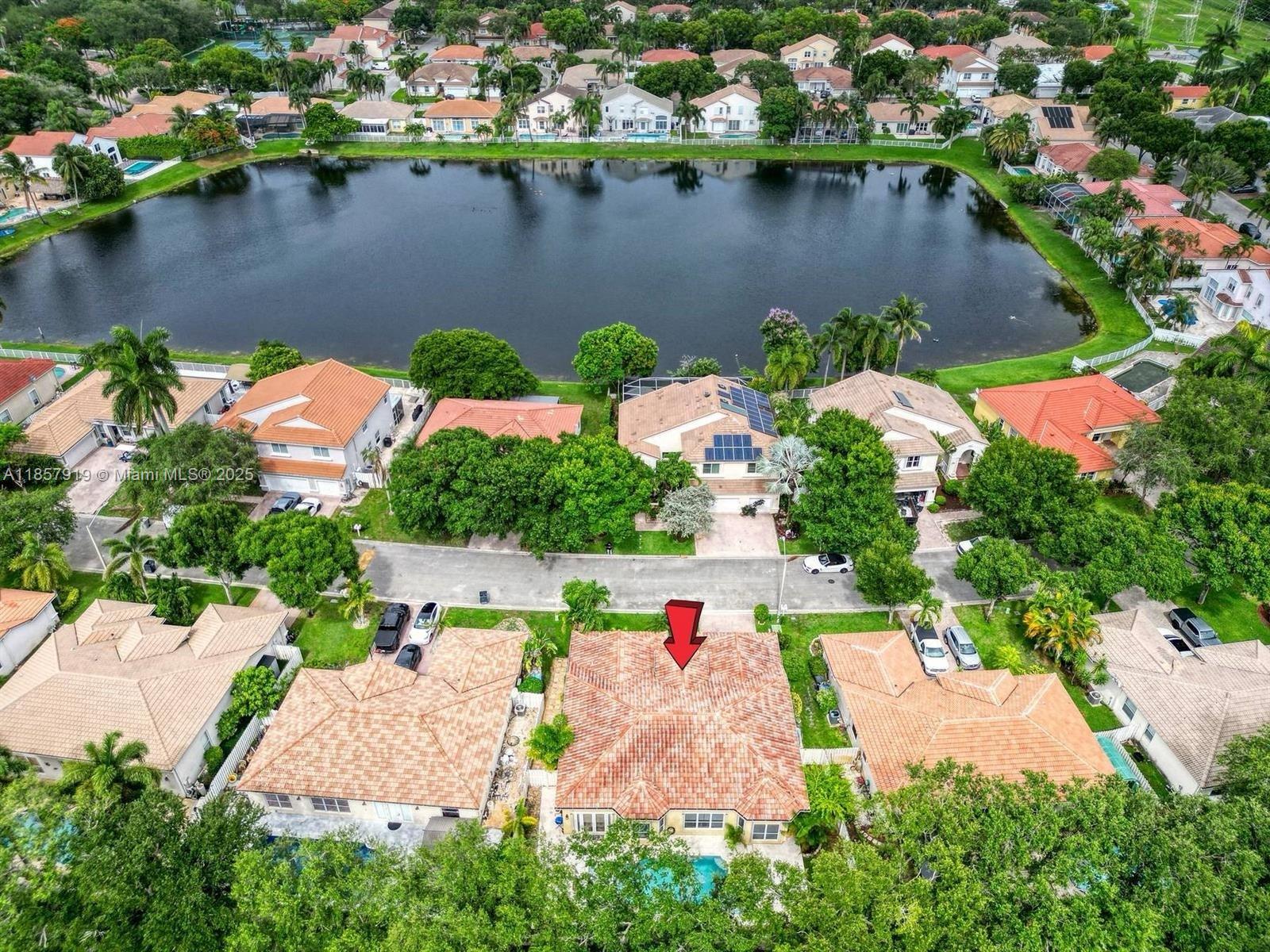 5323 SW 34th Way Hollywood, FL 33312