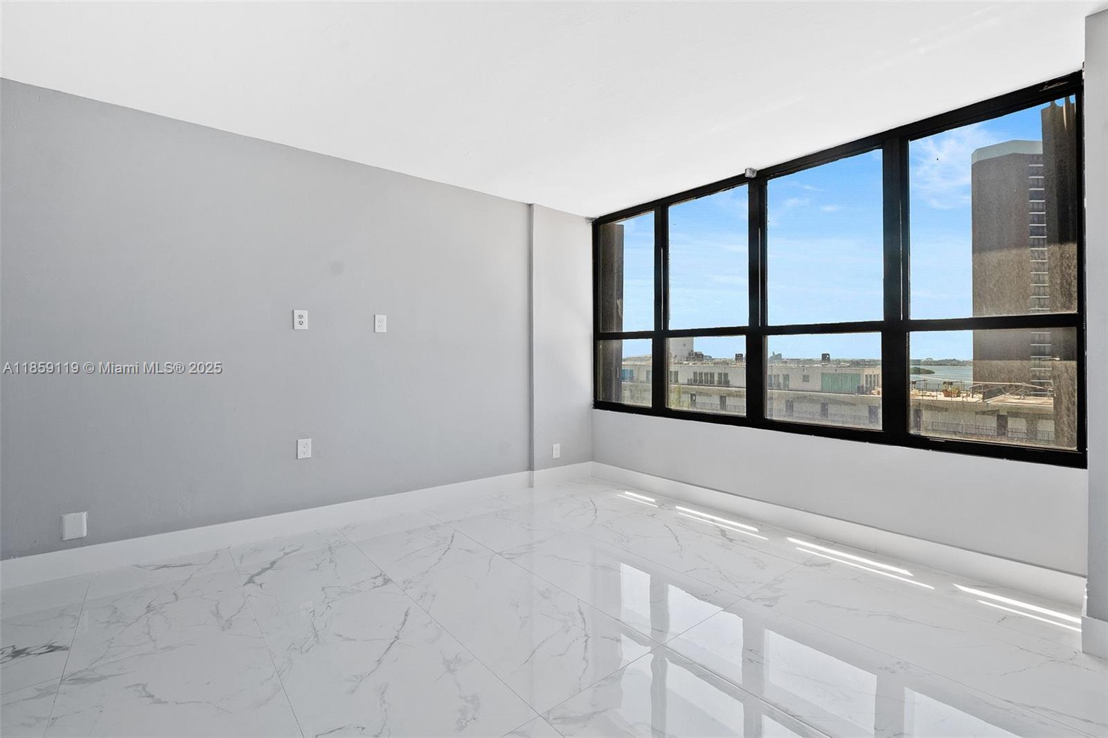 780 NE 69th St #905 Miami, FL 33138