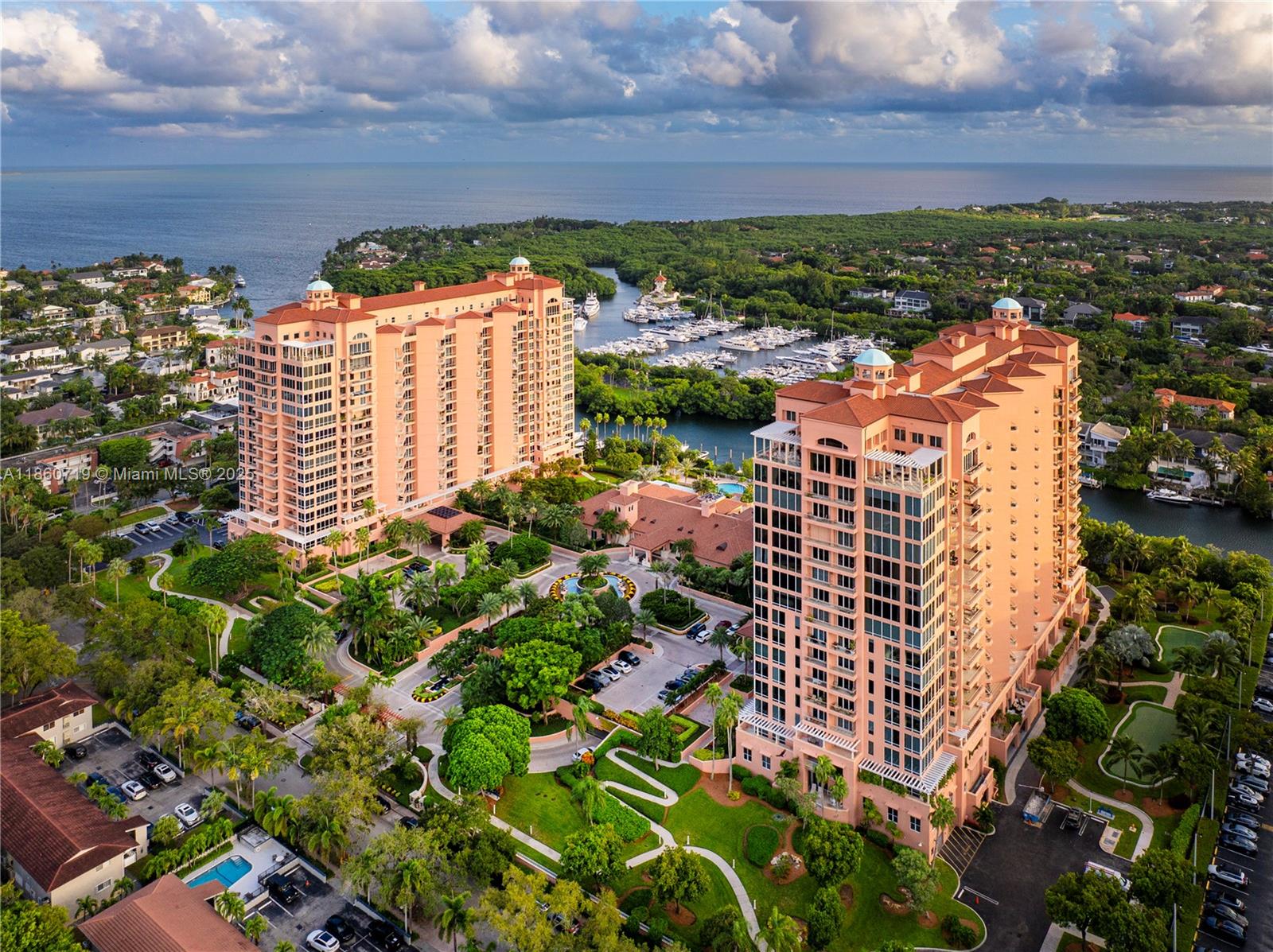 60 Edgewater Dr #7H