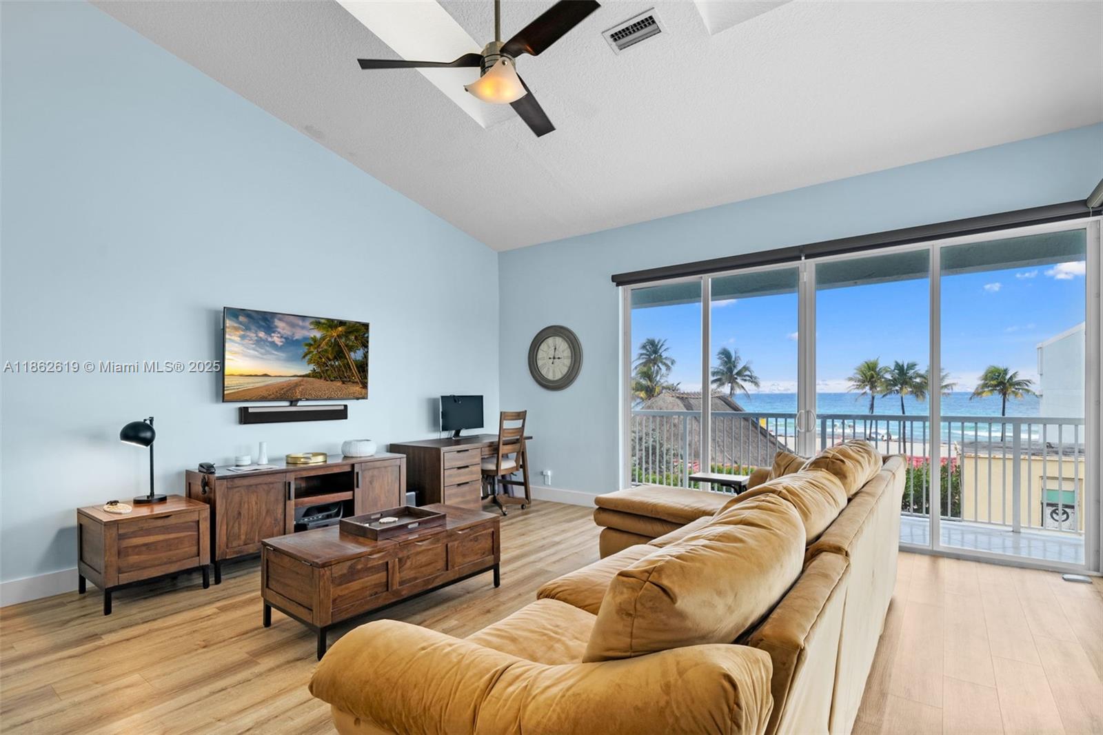 311 N Surf Rd #311 Hollywood, FL 33019