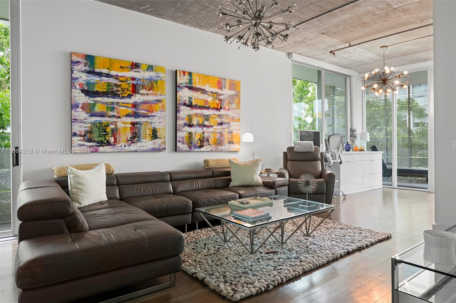 image The Montcllair Condo13