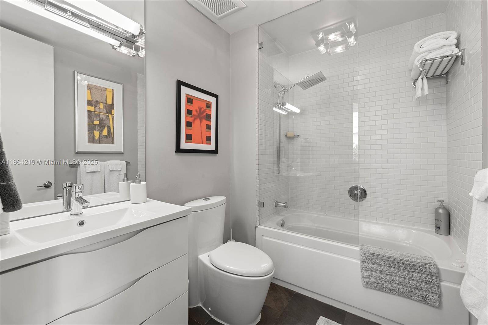 image The Montcllair Condo21