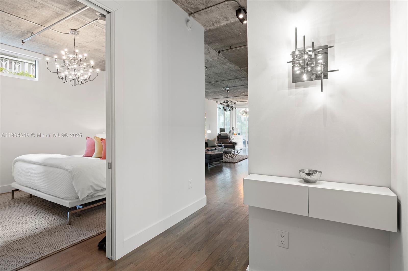 image The Montcllair Condo3