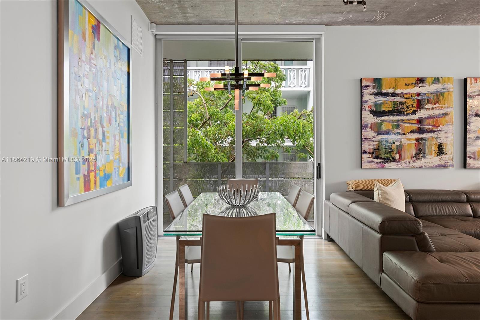 image The Montcllair Condo8