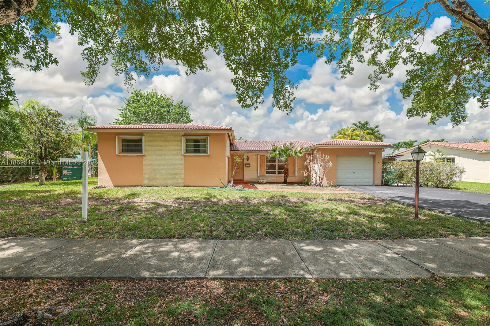 10420 SW 102nd Ave