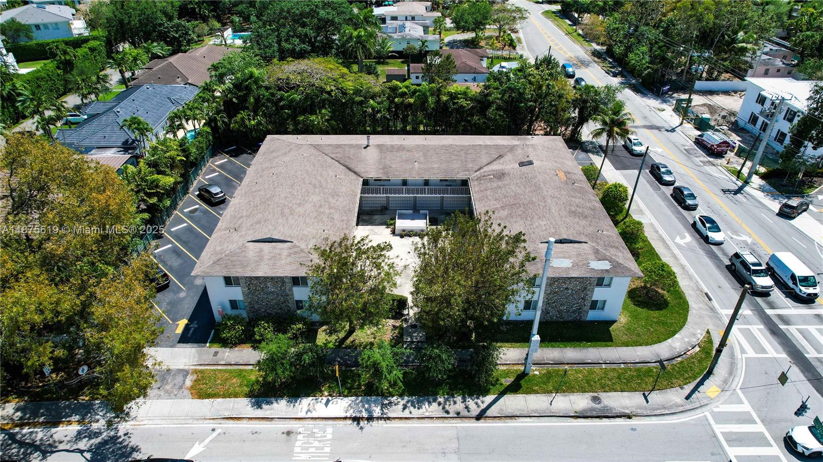 6650 Miller Dr #4