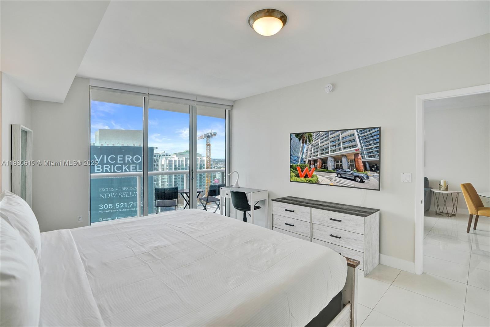 image Icon Brickell19