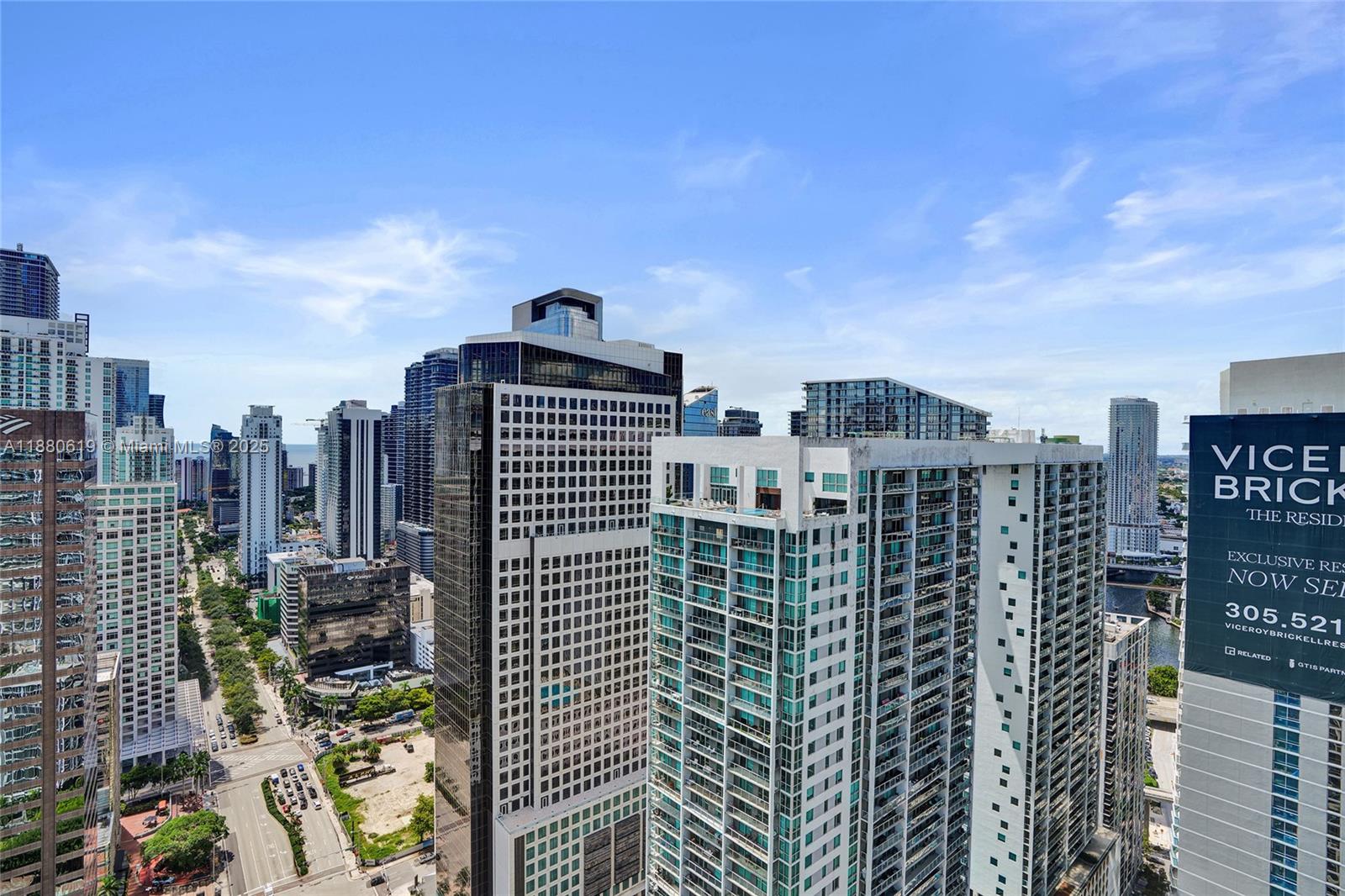 image Icon Brickell22