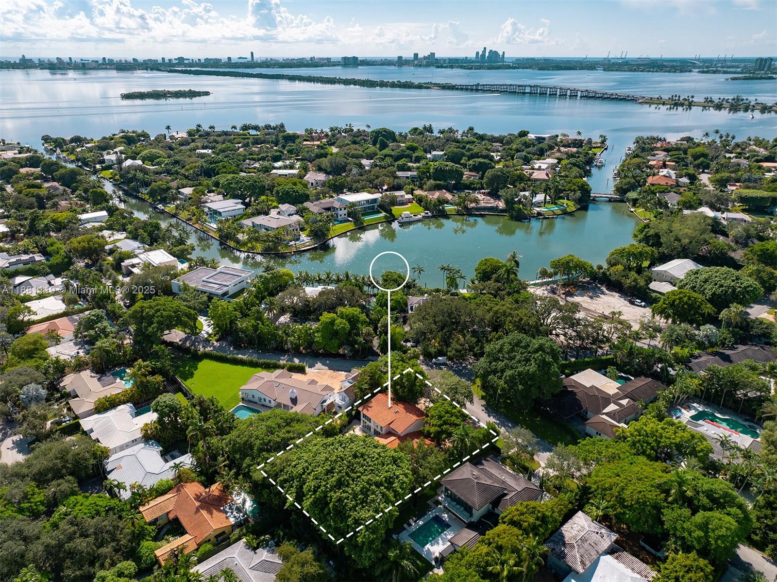 575 Bay Pt Rd Miami, FL 33137 575 Bay Pt Rd Miami, FL 33137